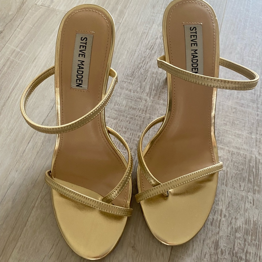 Steve Madden gold strapotere heels
